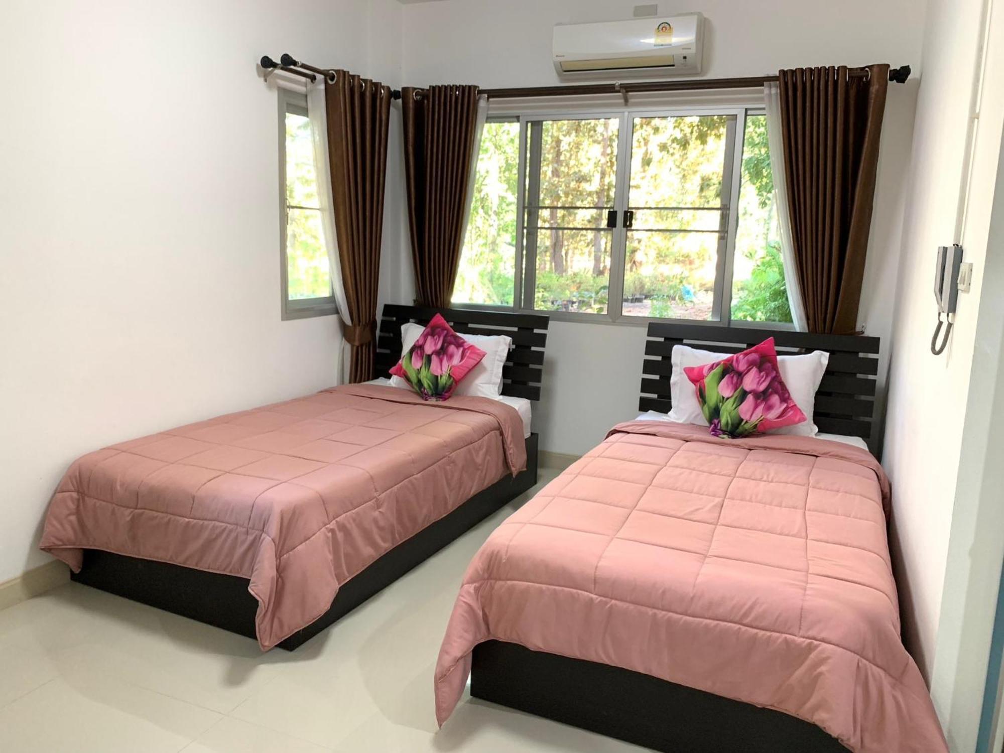 Baan Pingkan Wellness Resort San Kamphaeng Exterior foto